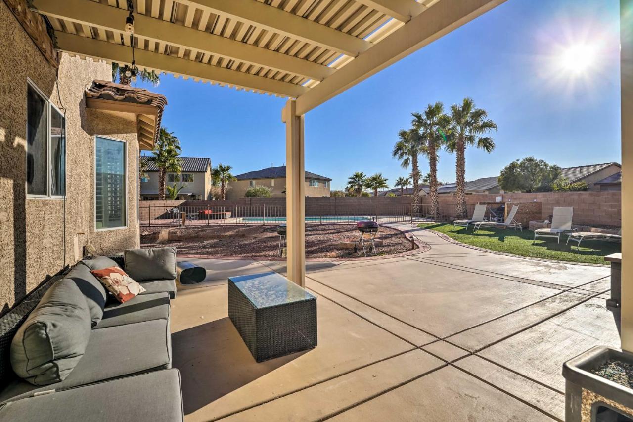 Las Vegas Home With Pool And Hot Tub, 9 Mi To Strip! Exterior photo